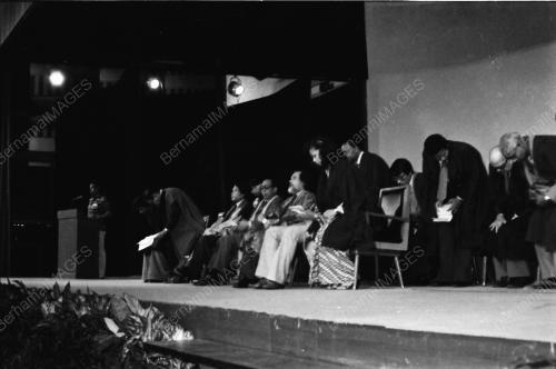 PELAJAR-PELAJAR