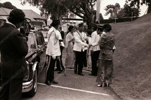 PERSIDANGAN DEWAN UNDANGAN NEGERI