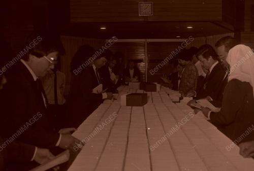 01_280690_PEMEGANG_SAHAM