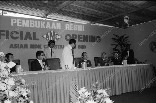 MAHATHIR OFFICIATES NDK SDN BHD