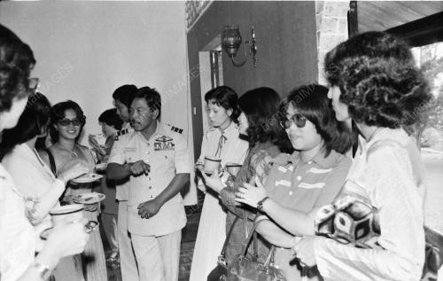 MESYUARAT AGONG PERNIAGAAN DAN PERUSAHAAN