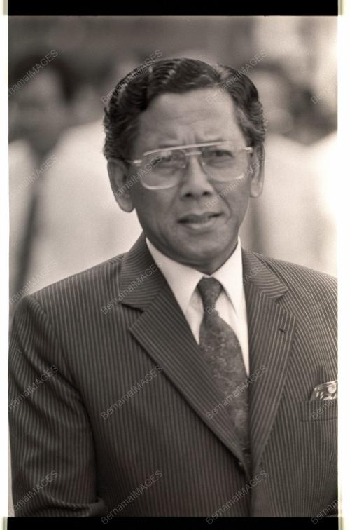 03_160490_DATUKHANAFIAHMULATUGAS_BANKBUMIPUTERA