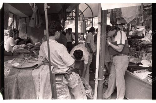 04_21011990_KL_OPERASIPERDAGANGAN