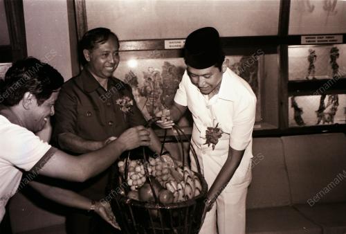 PAMERAN PERTANIAN