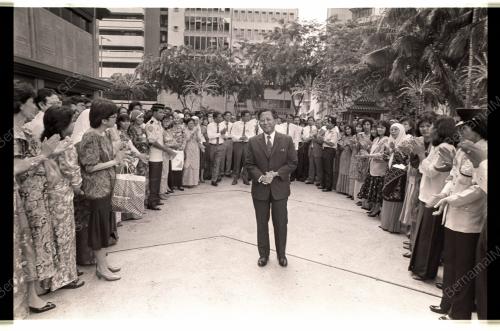 05_160490_DATUKHANAFIAHMULATUGAS_BANKBUMIPUTERA