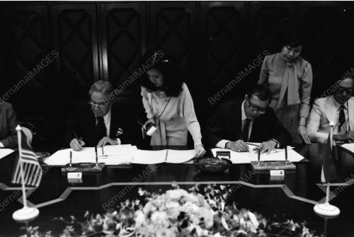 MISC LOAN SIGNING