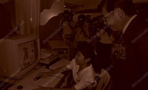 05_260690_TRADEFAIR
