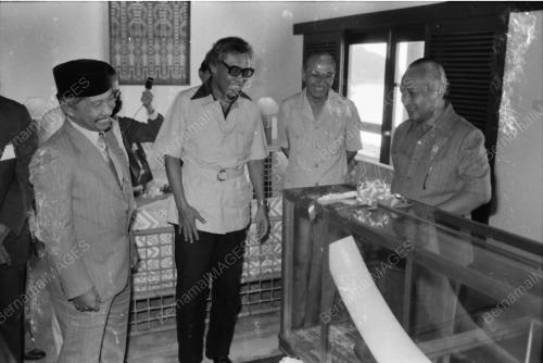 PM&SUHARTO
