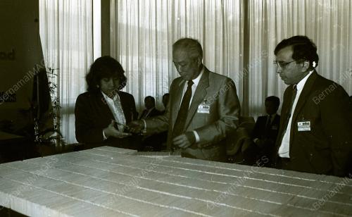 05_280690_PEMEGANG_SAHAM