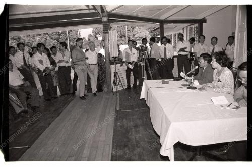MEDIA SESSION