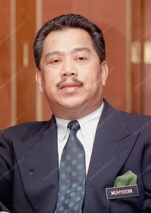 06072000_TAN_SRI_MUHYIDDIN_08012016