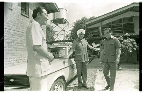 RICHARD HO RASMI KEMPEN EMPLOY THE BLIND