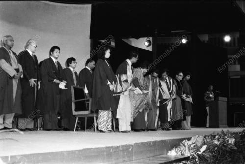 PELAJAR-PELAJAR
