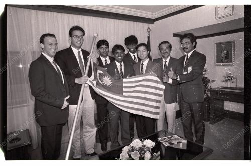 GHAFAR BABA HANDS OVER MALAYSIAN FLAG