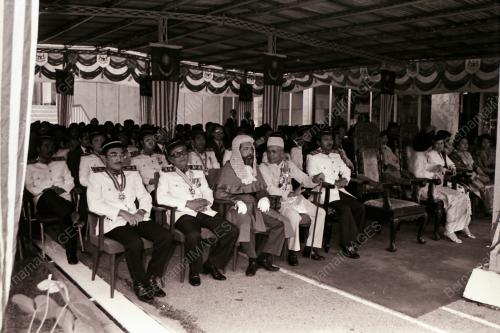 PERSIDANGAN DEWAN UNDANGAN NEGERI