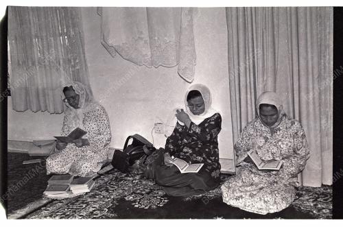 ANGGOTA KELUARGA TUN HUSSEIN ONN BACA YASIN