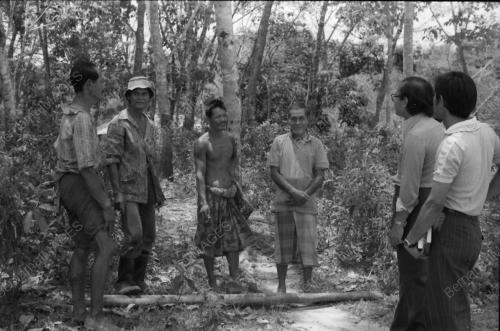 PATUNG EMAS