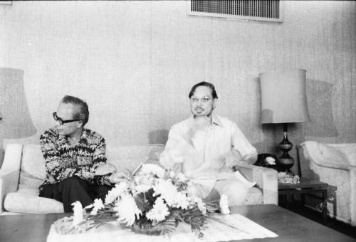 PM MEETS MBJ COMPUTER CENTRE