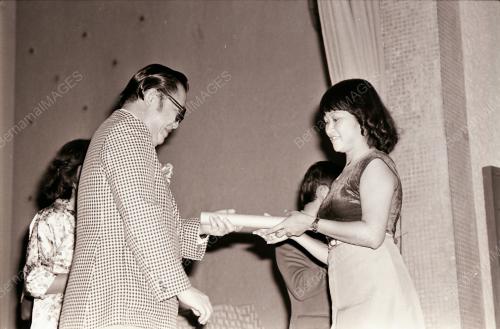 07_22111980_SIJIL_GURU