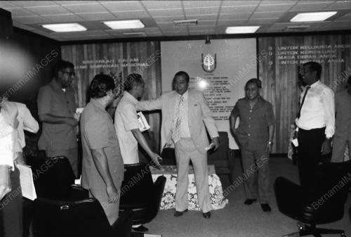 KEMPEN MEMILIH PENYIMPAN KE 4 JUTA