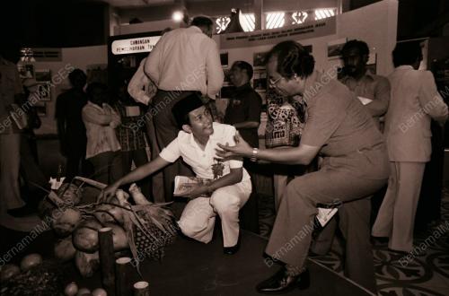 PAMERAN PERTANIAN