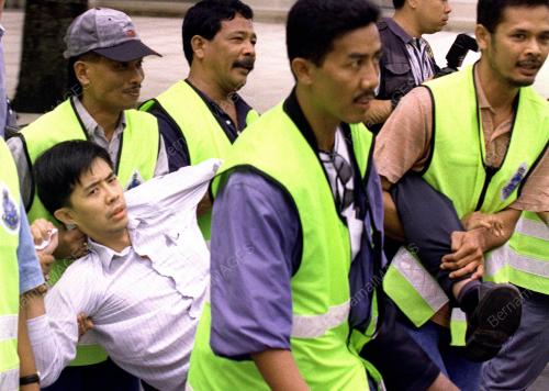 08_08_2000_REFORMASI_12012016