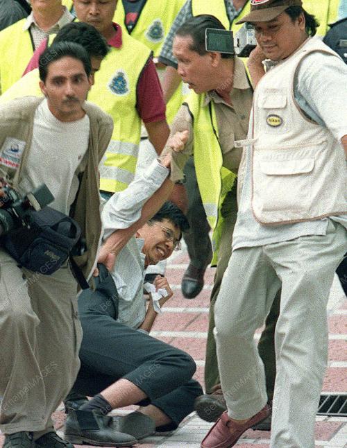 08_08_2000_SUPPORTER_12012016