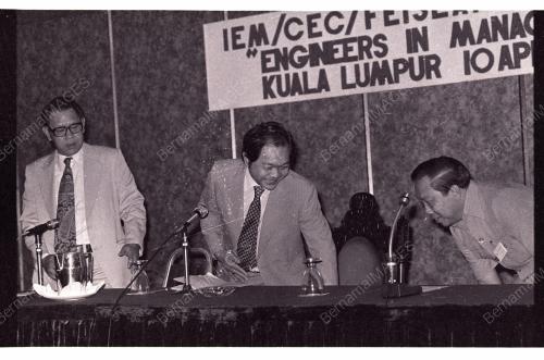 LEO MOGGIE DI SEMINAR KEJURUTERAAN