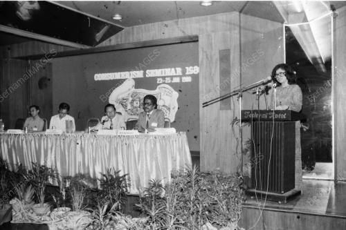 SEMINAR KONSUMER