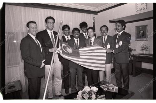 GHAFAR BABA HANDS OVER MALAYSIAN FLAG