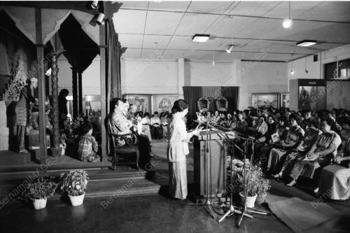 RASMI KELUARGAKU SAYANG DI MUZIUM