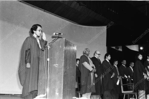 PELAJAR-PELAJAR
