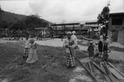 KEBAKARAN DI PERKAMPUNGAN ARQAM