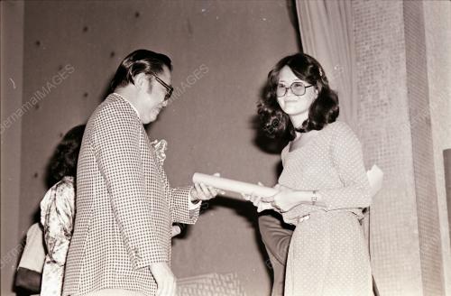 10_22111980_SIJIL_GURU