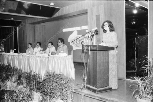 SEMINAR KONSUMER