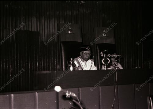 PERSIDANGAN DEWAN UNDANGAN NEGERI