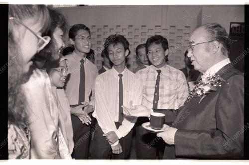 Menteri Luar Jepun Taro Nakayama Bertemu Pelajar UM