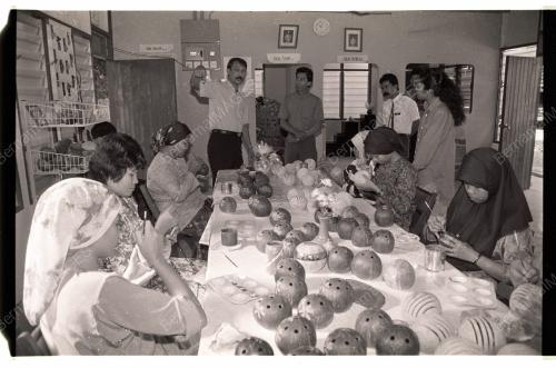 Kraftangan Tempurung Kelapa
