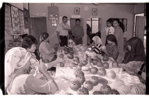 Kraftangan Tempurung Kelapa