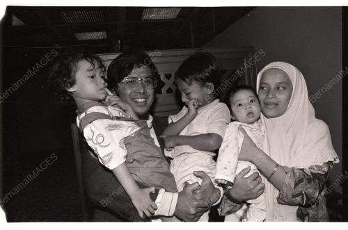 Mokhtar Che Ali selamat pulang dari Romania