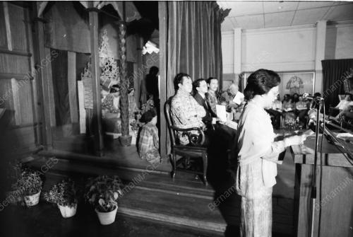 RASMI KELUARGAKU SAYANG DI MUZIUM