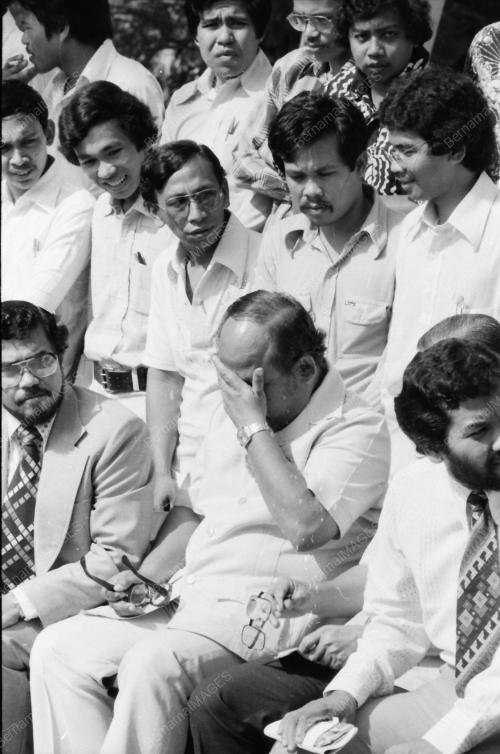 DATUK SHARIF AHMAD RASMI KURSUS