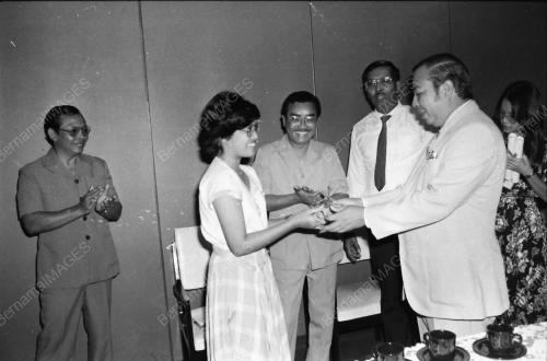 KEMPEN MEMILIH PENYIMPAN KE 4 JUTA