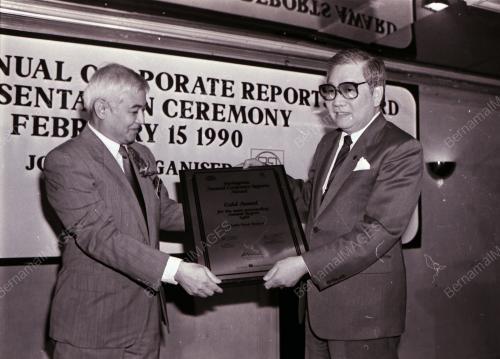 DATO' KOK WEE KIAT