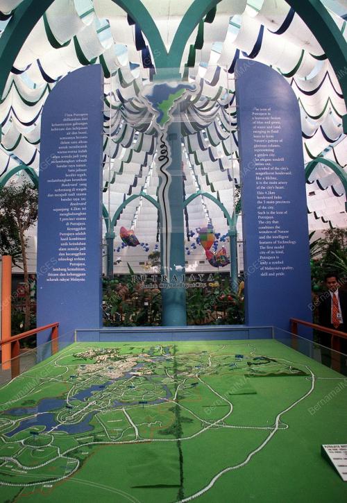 13_07_2000_PUTRAJAYA-BANDAR_08012016