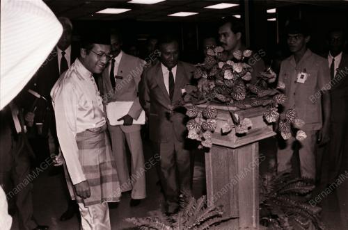 DATUK SERI DR MAHATHIR MOHAMAD