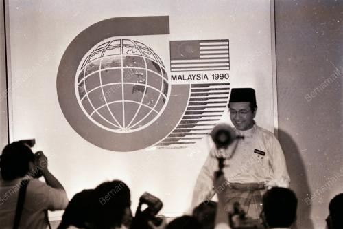 DATUK SERI DR MAHATHIR MOHAMAD