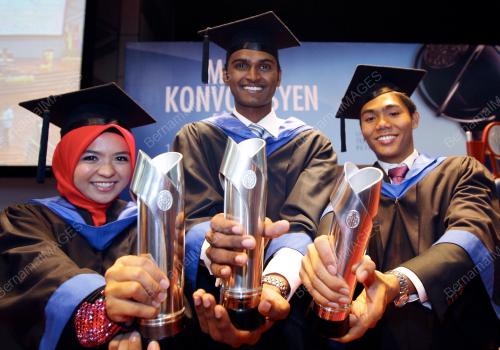 UNIVERSITI TEKNOLOGI PETRONAS, TRONOH