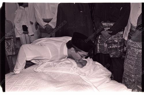 JENAZAH TUN HUSSEIN ONN