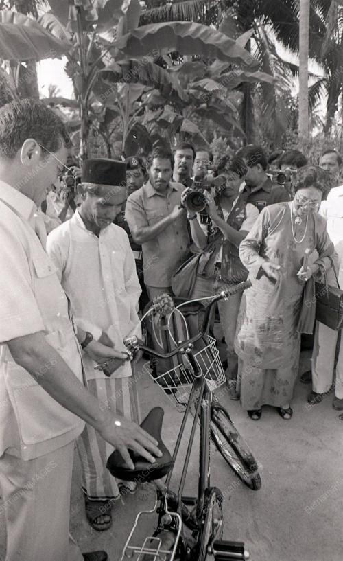 PG03_240690_PERDANA_MENTERI2